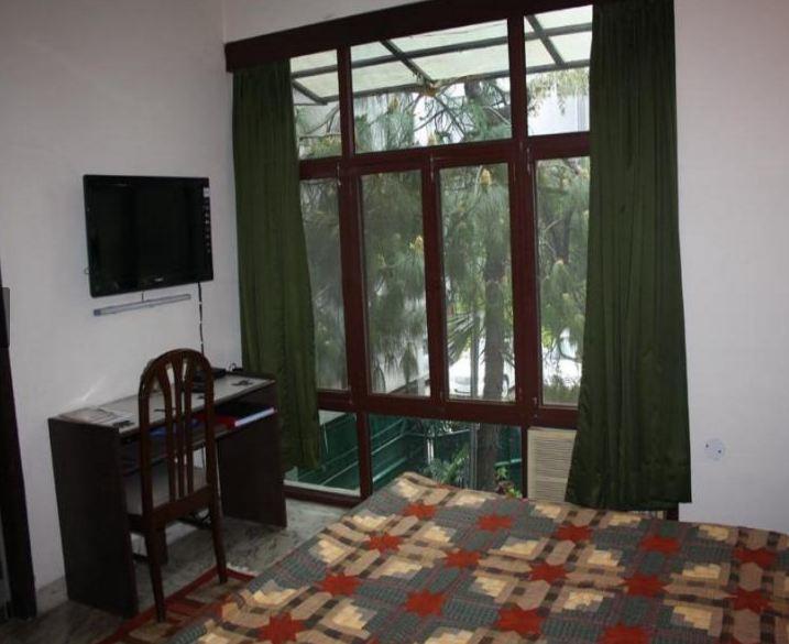 Homestay Chateau 39 New Delhi Eksteriør billede